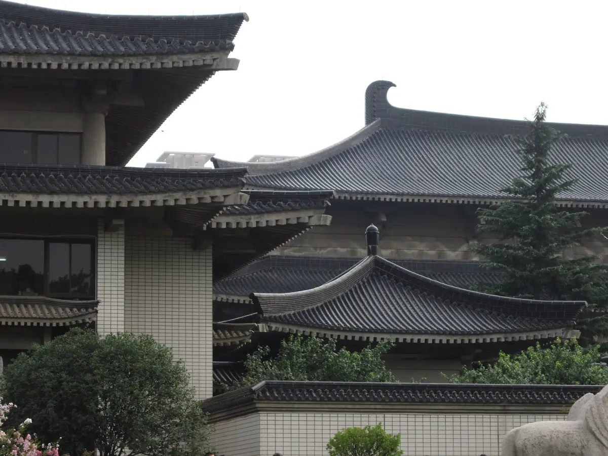 The tiled roofs of the Shaanxi History Museum