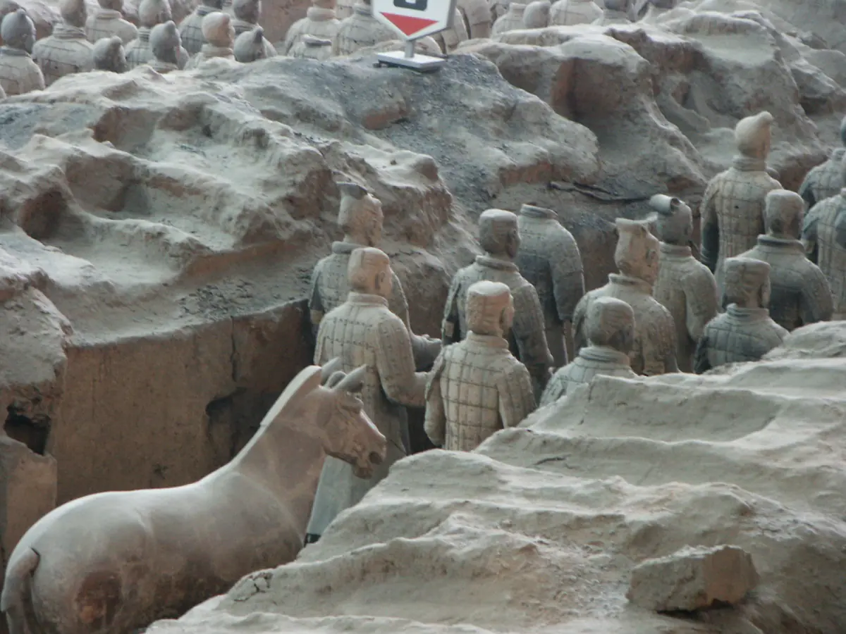 The ranks of warriors in Pit 1 at Lintong